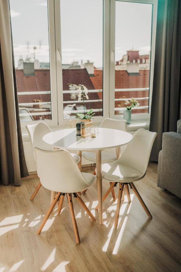 New Equipped Apartment In The City Center เปิลเซน ภายนอก รูปภาพ